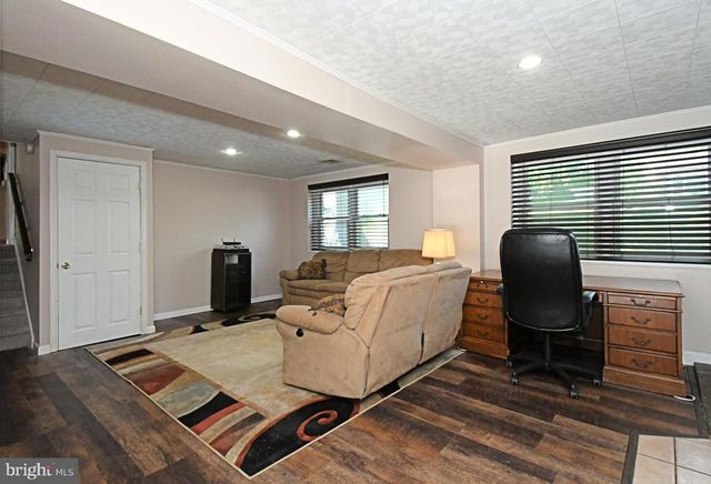 609 MANSFIELD RD, Willow Grove, PA 19090
