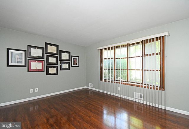 609 MANSFIELD RD, Willow Grove, PA 19090