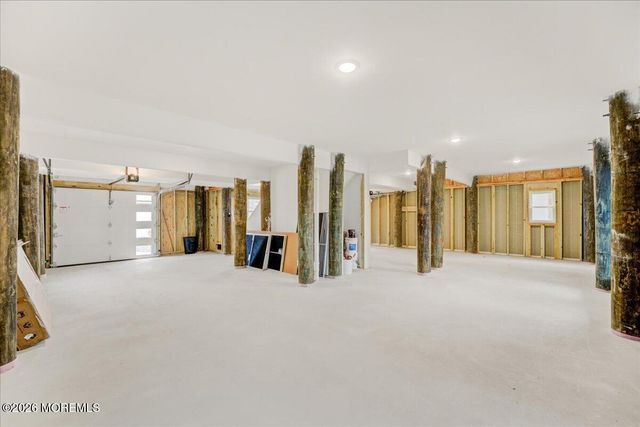 16 W Raritan Drive, Little Egg Harbor, NJ 08087