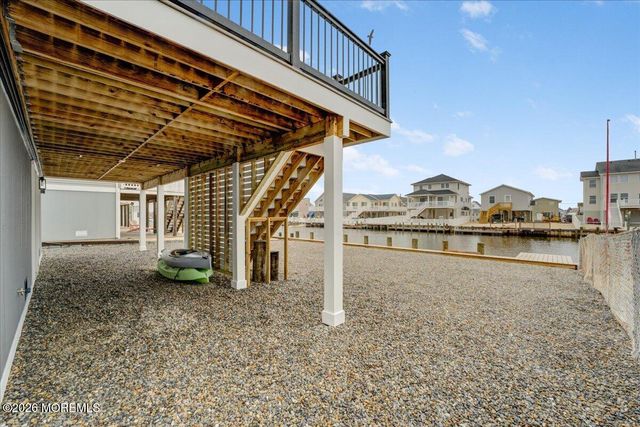 16 W Raritan Drive, Little Egg Harbor, NJ 08087