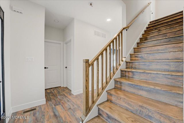 16 W Raritan Drive, Little Egg Harbor, NJ 08087