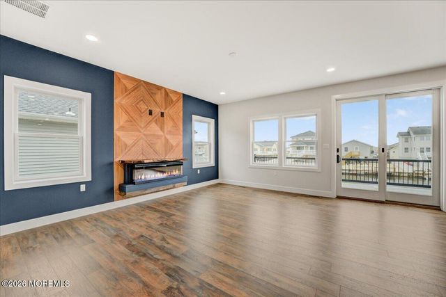 16 W Raritan Drive, Little Egg Harbor, NJ 08087