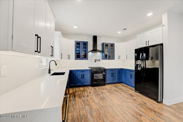 16 W Raritan Drive, Little Egg Harbor, NJ 08087