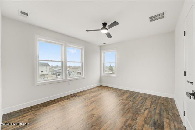 16 W Raritan Drive, Little Egg Harbor, NJ 08087