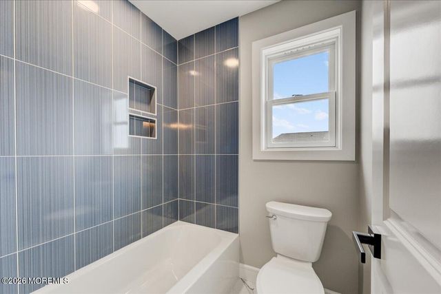 16 W Raritan Drive, Little Egg Harbor, NJ 08087