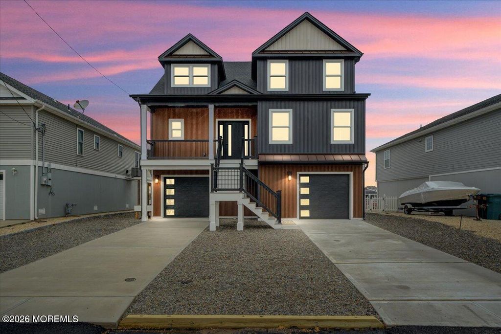 16 W Raritan Drive, Little Egg Harbor, NJ 08087