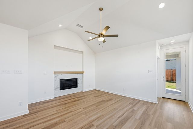3925 Bison Lane, Crandall, TX 75114