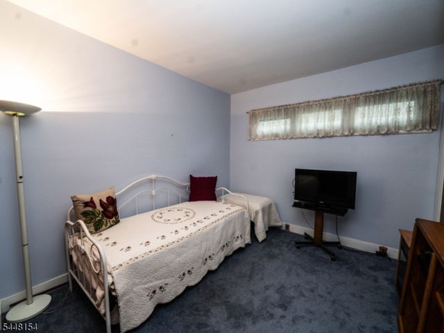 220 Clinton Ave 2, Clifton City, NJ 07011