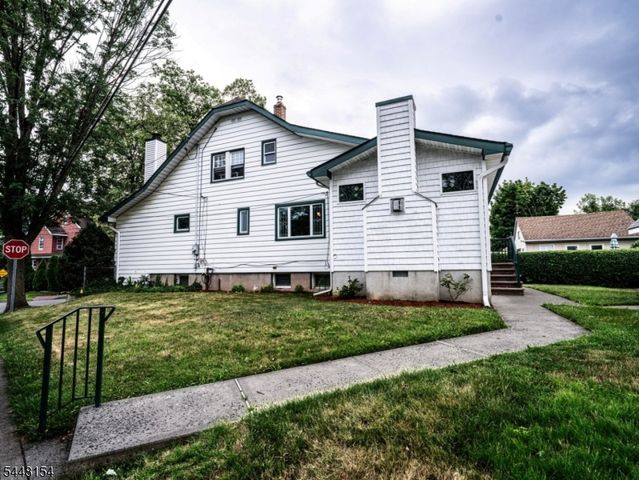 220 Clinton Ave 2, Clifton City, NJ 07011