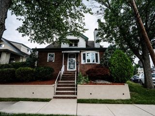 220 Clinton Ave 2, Clifton City, NJ 07011