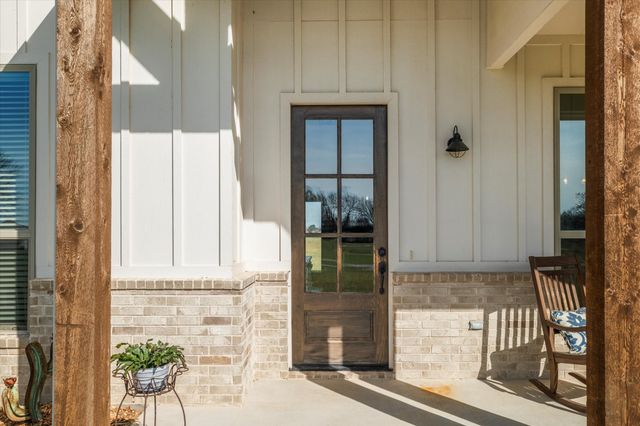 939 Graham Grove Road, Collinsville, TX 76233