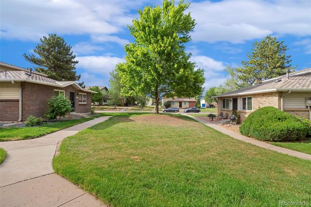 3354 S Flower Street 12, Lakewood, CO 80227