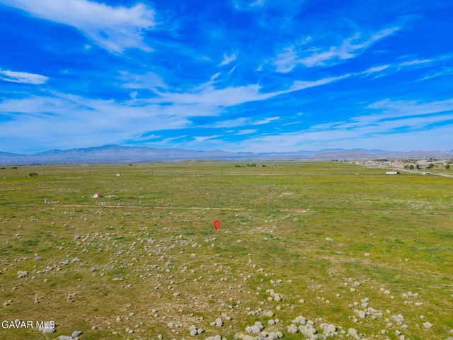 Cor Ave D4 Paget Ave, Lancaster, CA 93536