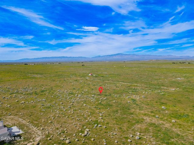 Cor Ave D4 Paget Ave, Lancaster, CA 93536