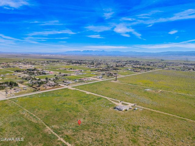 Cor Ave D4 Paget Ave, Lancaster, CA 93536