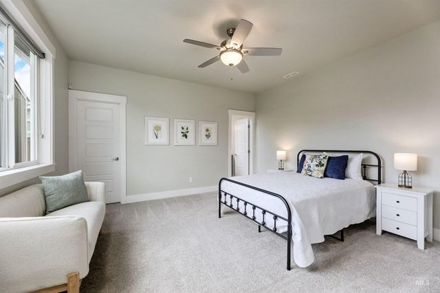 5832 N Bolsena Ave, Meridian, ID 83646