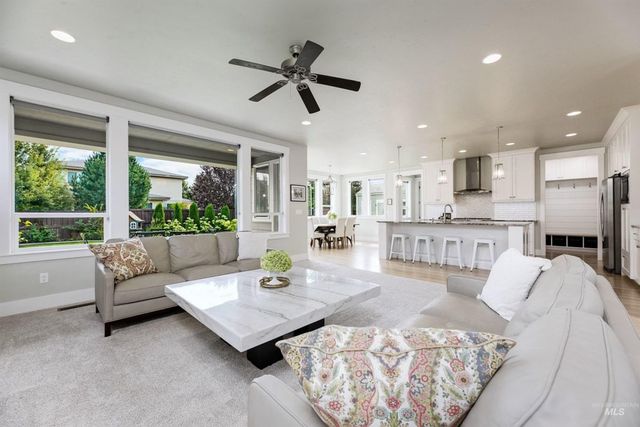 5832 N Bolsena Ave, Meridian, ID 83646