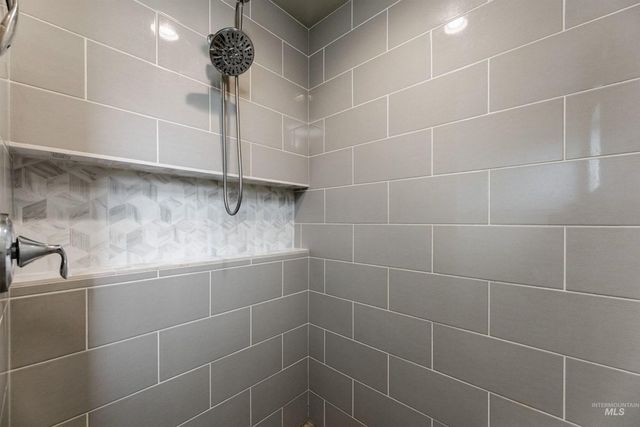 5832 N Bolsena Ave, Meridian, ID 83646