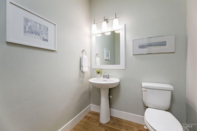 5832 N Bolsena Ave, Meridian, ID 83646