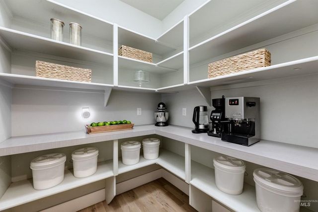 5832 N Bolsena Ave, Meridian, ID 83646
