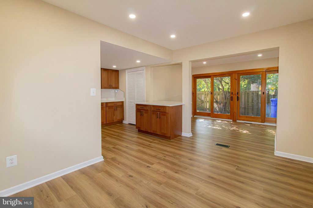 176 ROCKLAND DR, WILLINGBORO, NJ 08046 — photo 5