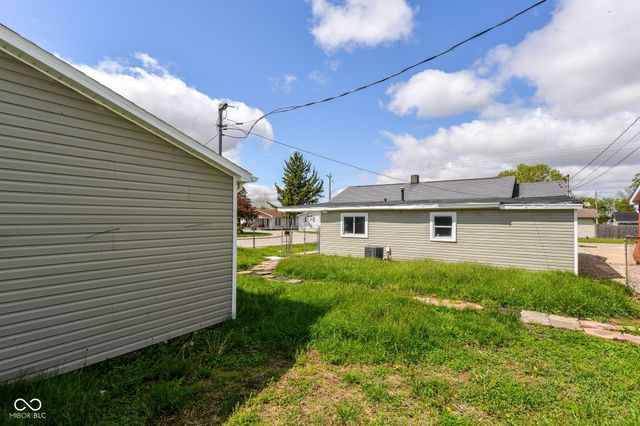 401 Sweetland Avenue, Tipton, IN 46072