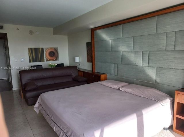 50 Biscayne Boulevard 707, Miami, FL 33132
