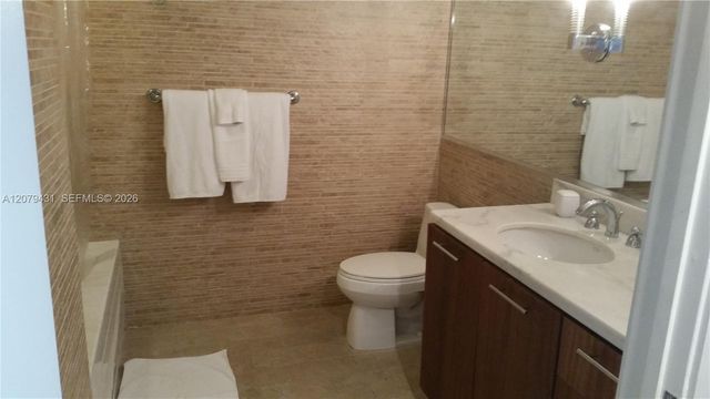 50 Biscayne Boulevard 707, Miami, FL 33132