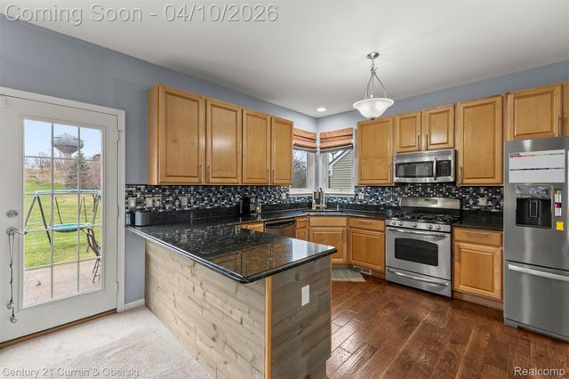 57858 Cider Mill Drive, Lyon Charter Township, MI 48165