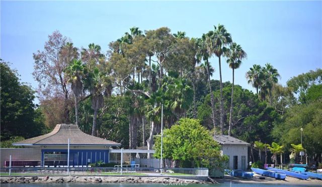 9322 Marina Pacifica North, Long Beach, CA 90803