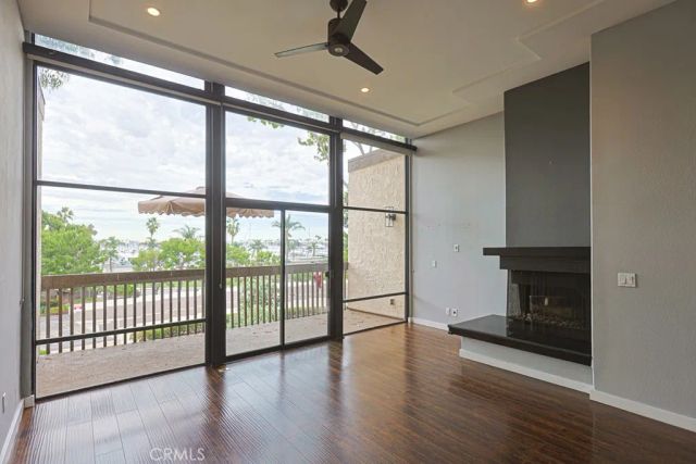 9322 Marina Pacifica North, Long Beach, CA 90803