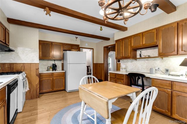 1600 E Dryden Road, Metamora Township, MI 48455