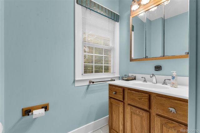 1600 E Dryden Road, Metamora Township, MI 48455