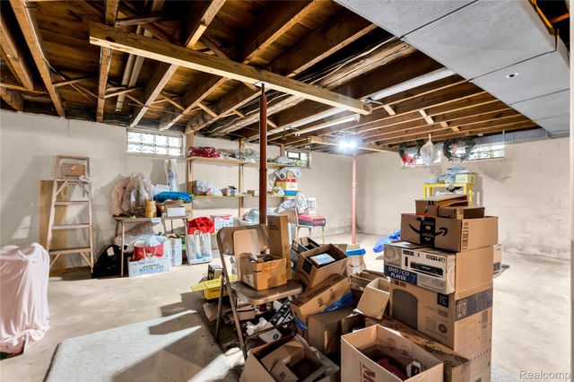 1600 E Dryden Road, Metamora Township, MI 48455