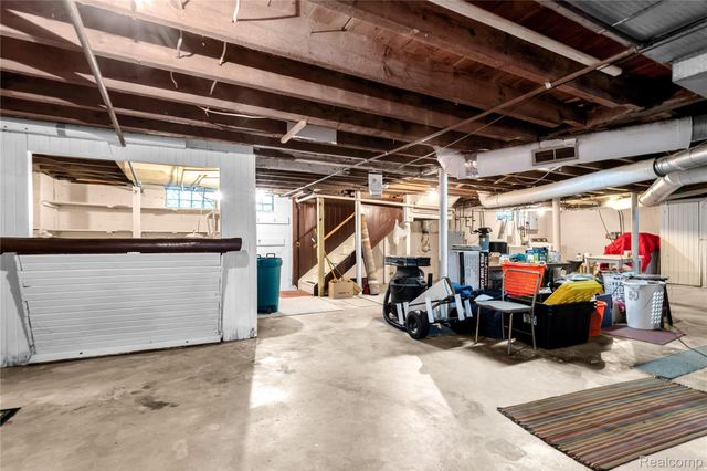 1600 E Dryden Road, Metamora Township, MI 48455