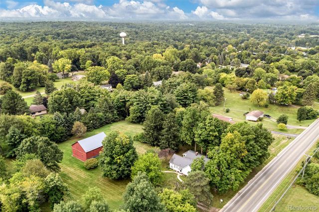 1600 E Dryden Road, Metamora Township, MI 48455