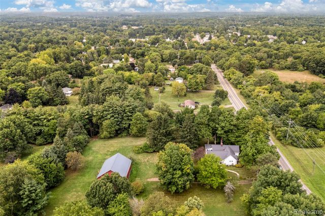 1600 E Dryden Road, Metamora Township, MI 48455