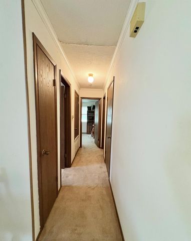 789 Upper Elgin River RD, Elgin, TX 78621