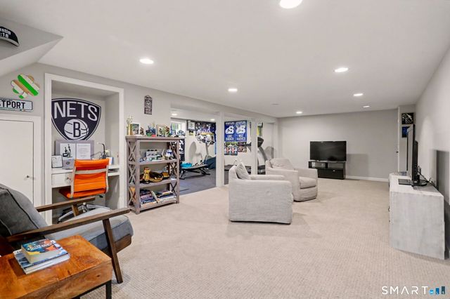 4 Cardinal Lane, Westport, CT 06880