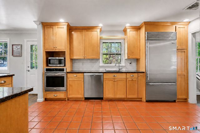 4 Cardinal Lane, Westport, CT 06880