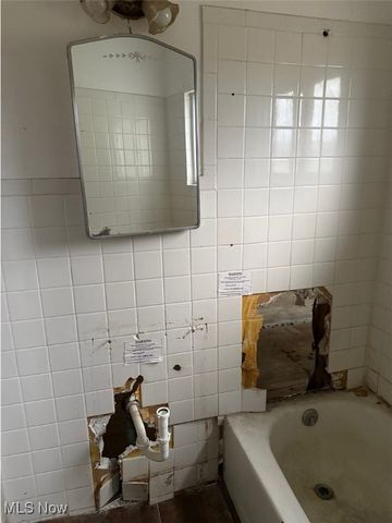 7611 Marble Avenue, Cleveland, OH 44105