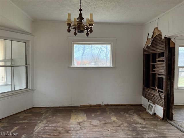 7611 Marble Avenue, Cleveland, OH 44105