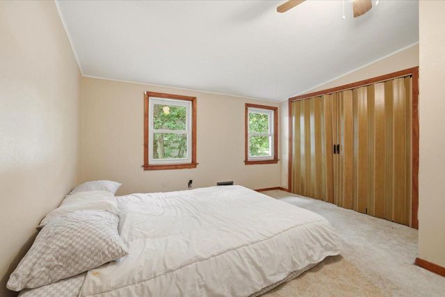 920 N Grandview BOULEVARD, Waukesha, WI 53188