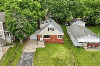 920 N Grandview BOULEVARD, Waukesha, WI 53188