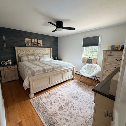 11 Thyme Ln, North Attleboro, MA 02760