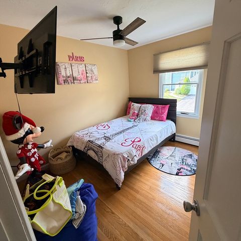 11 Thyme Ln, North Attleboro, MA 02760