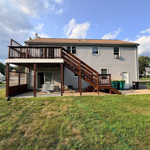 11 Thyme Ln, North Attleboro, MA 02760