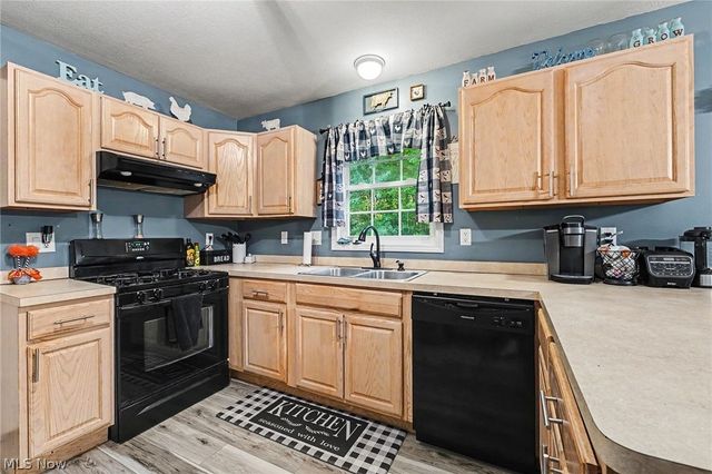 1310 Morning Star Drive, Roaming Shores, OH 44084