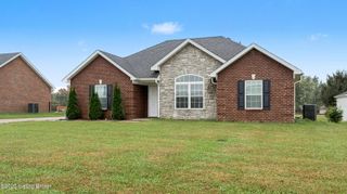 79 Cormans Crossing Blvd, Coxs Creek, KY 40013