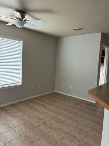 1157 N 3rd Street, Wills Point, TX 75169